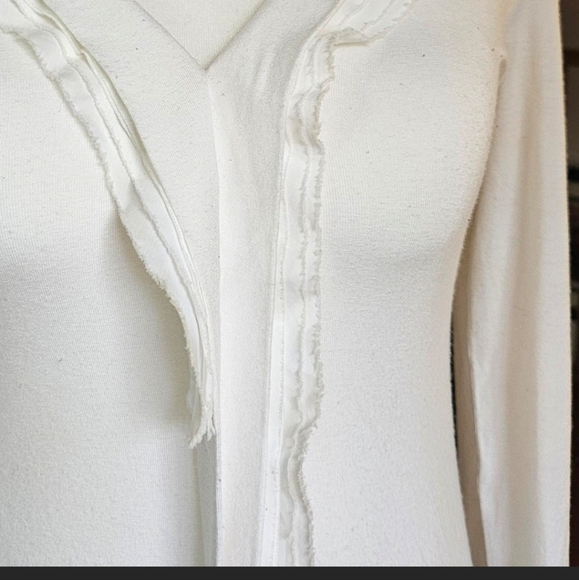 BCBG MAXAZRIA Fairycore longsleeve - Picture 3 of 4